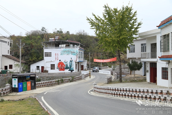 8、中國(guó)傳統(tǒng)村落大堝村_副本.jpg