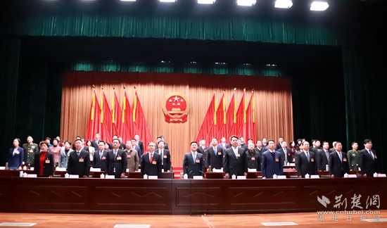 全體起立，奏唱國歌_副本.jpg